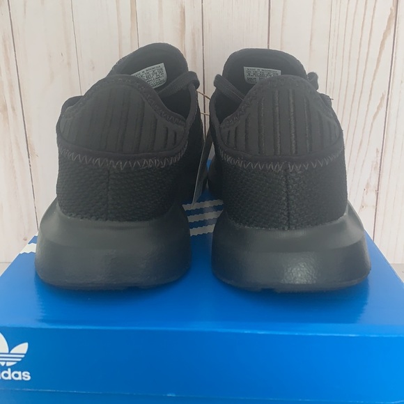 SOLD! Men’s Adidas Swift Run X Shoes Size 9 (Black) - Picture 3 of 7